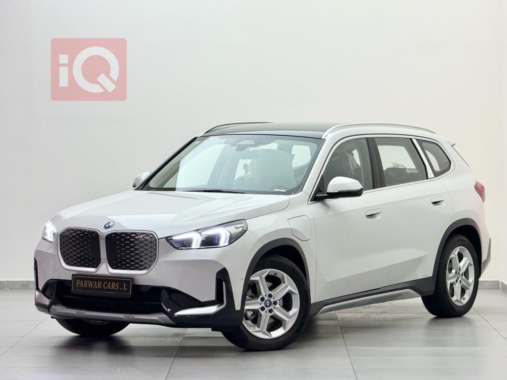 بي ام دبليو iX1